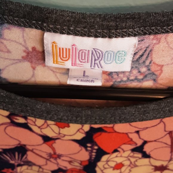 Lularoe Orange Floral 3/4 sleeve shirt - Picture 2 of 3